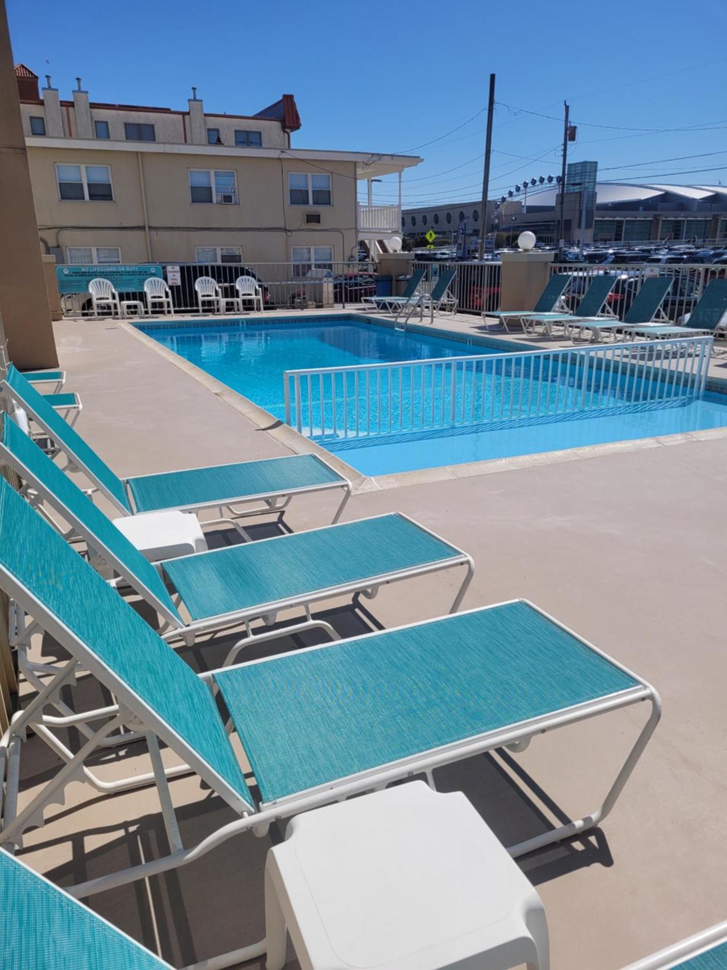 Aquarius Oceanfront Inn Wildwood Buitenkant foto